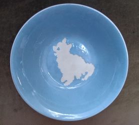  HARKER POTTERY CO. CAMEO WARE BLUE & WHITE CAT CHILD'S DISH