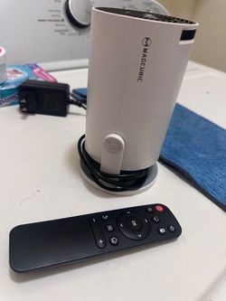 MAGCUBIC SMART STREAMING PROJECTOR
