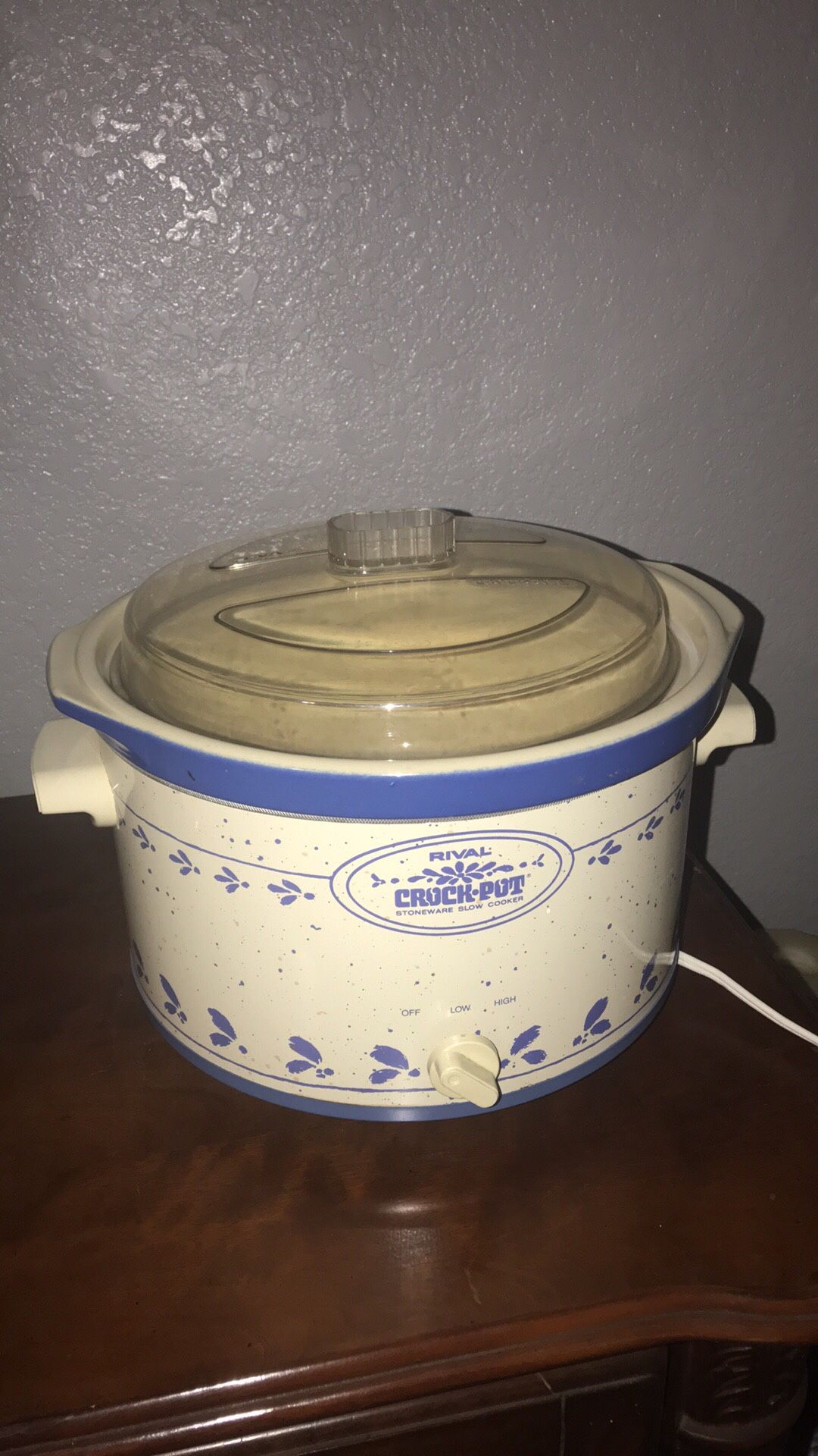 Rival crock . Por stoneware slow cooker