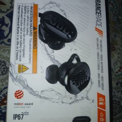 JBL Endurance Race TWS - Waterproof true wireless active sport earbuds - Black