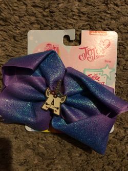 Jojo Siwa hair bow