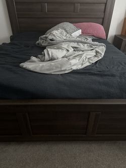 Bedroom set