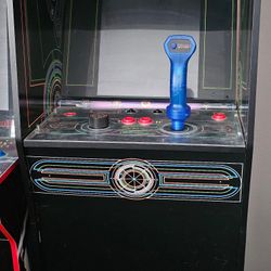 TRON ARCADE 1 UP