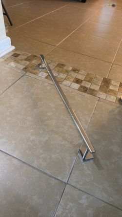 Towel holder