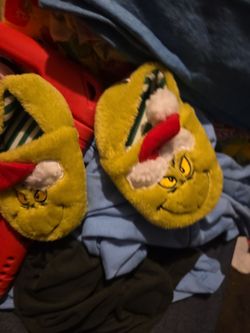 GRINCH SLIPPERS FOR KIDS