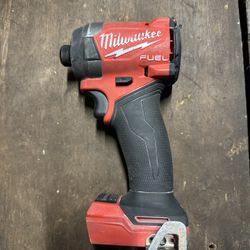Milwaukee Impact Drill