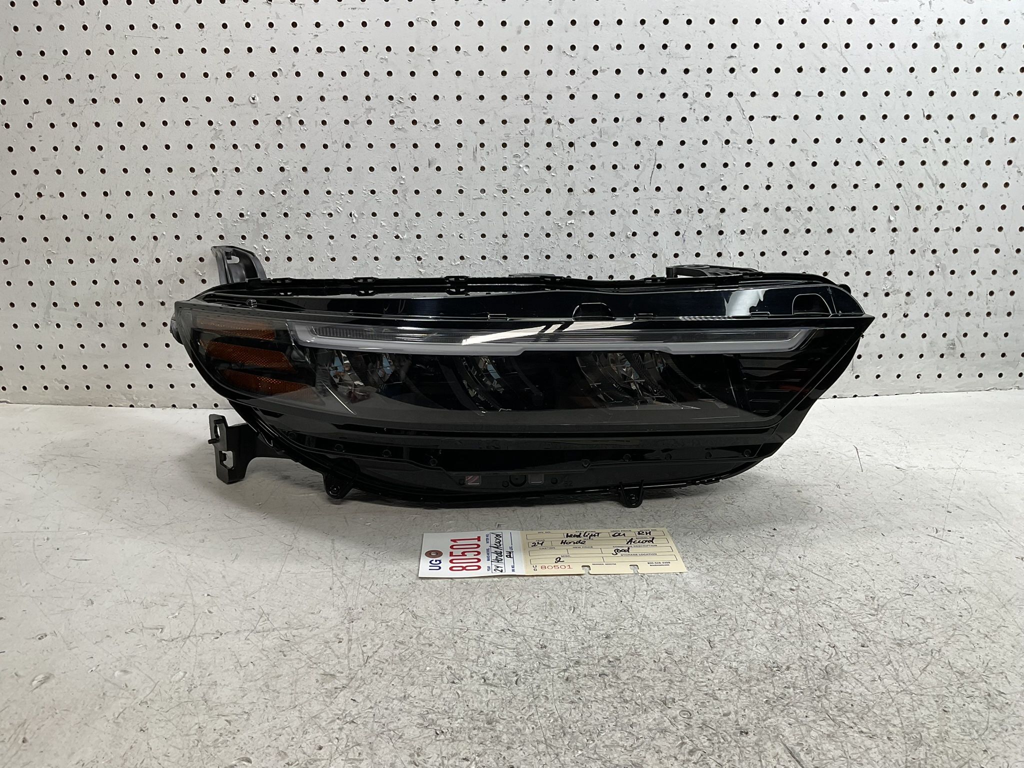 2024 2025 HONDA ACCORD RIGHT SIDE HEADLIGHT LAMP OEM 