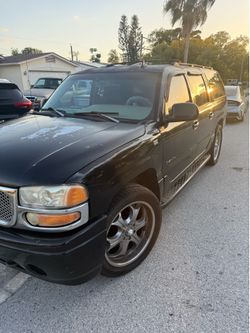 2004 GMC Yukon XL
