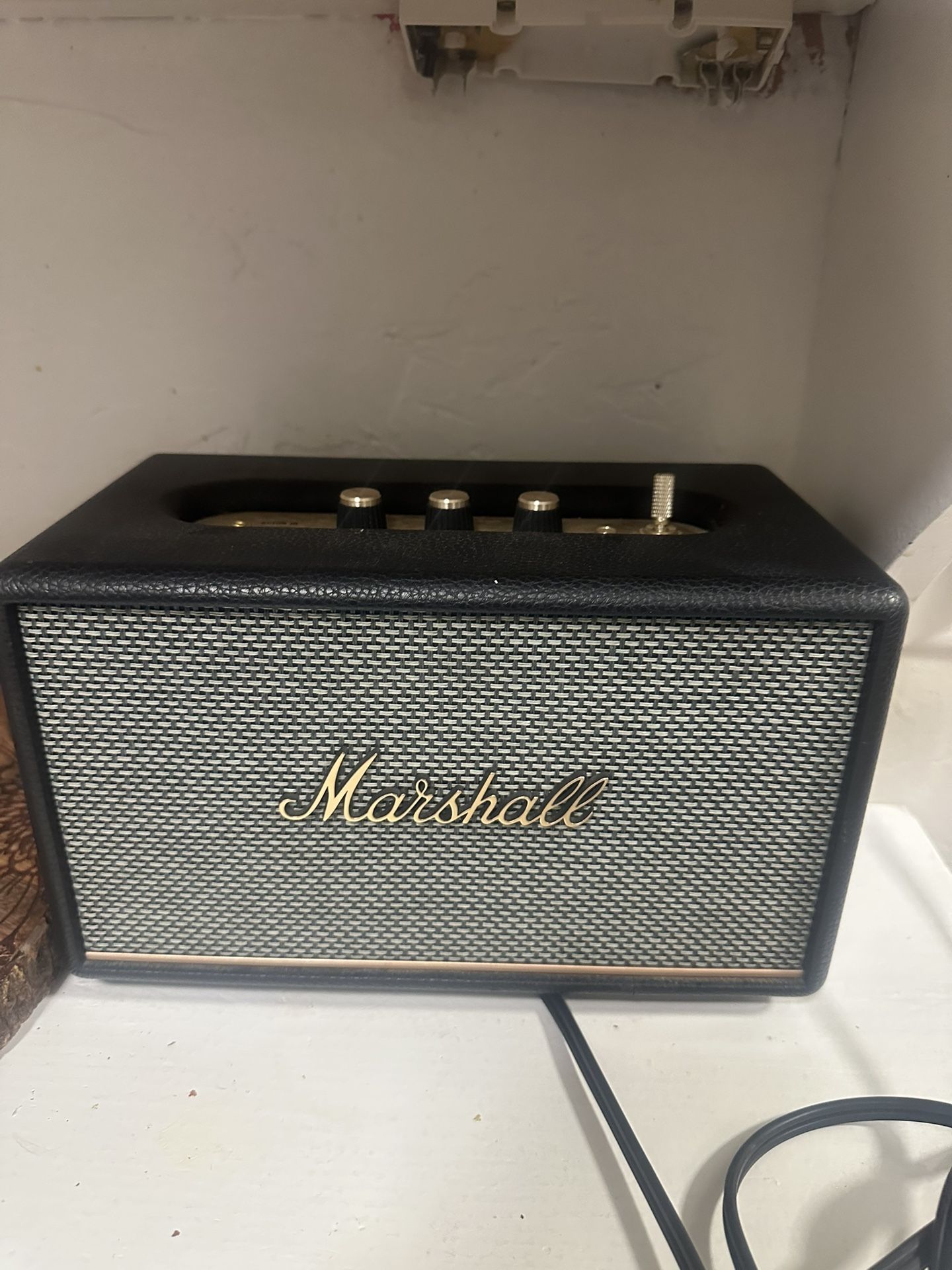 Marshall Speaker