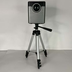 GPX Movie All In One Projector Screen Kit 