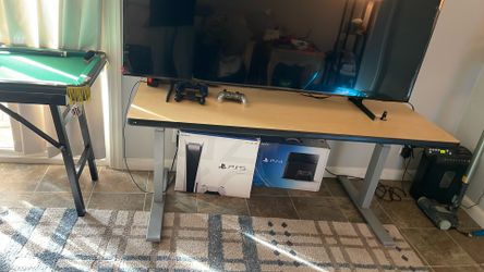 Electric Height Table