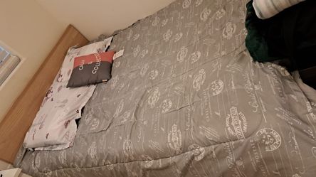 Queen Bed