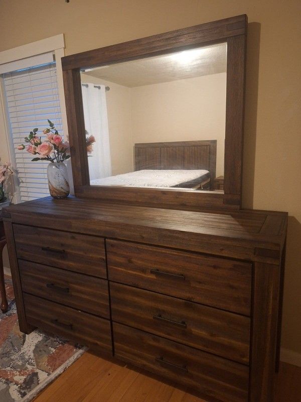 Bedroom Sets With King Mattress 