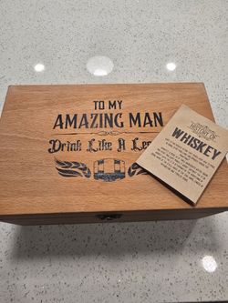 Brand New Whiskey Gift Set