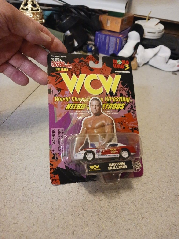 RACING CHAMPIONS WCW HOT WHEEL BRITISH BULLDOG