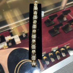 14k Tennis Bracelet ‼️ASK FOR DIANA‼️