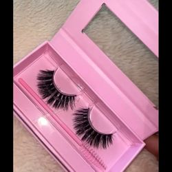 Luxe Lashes In Style flirty 