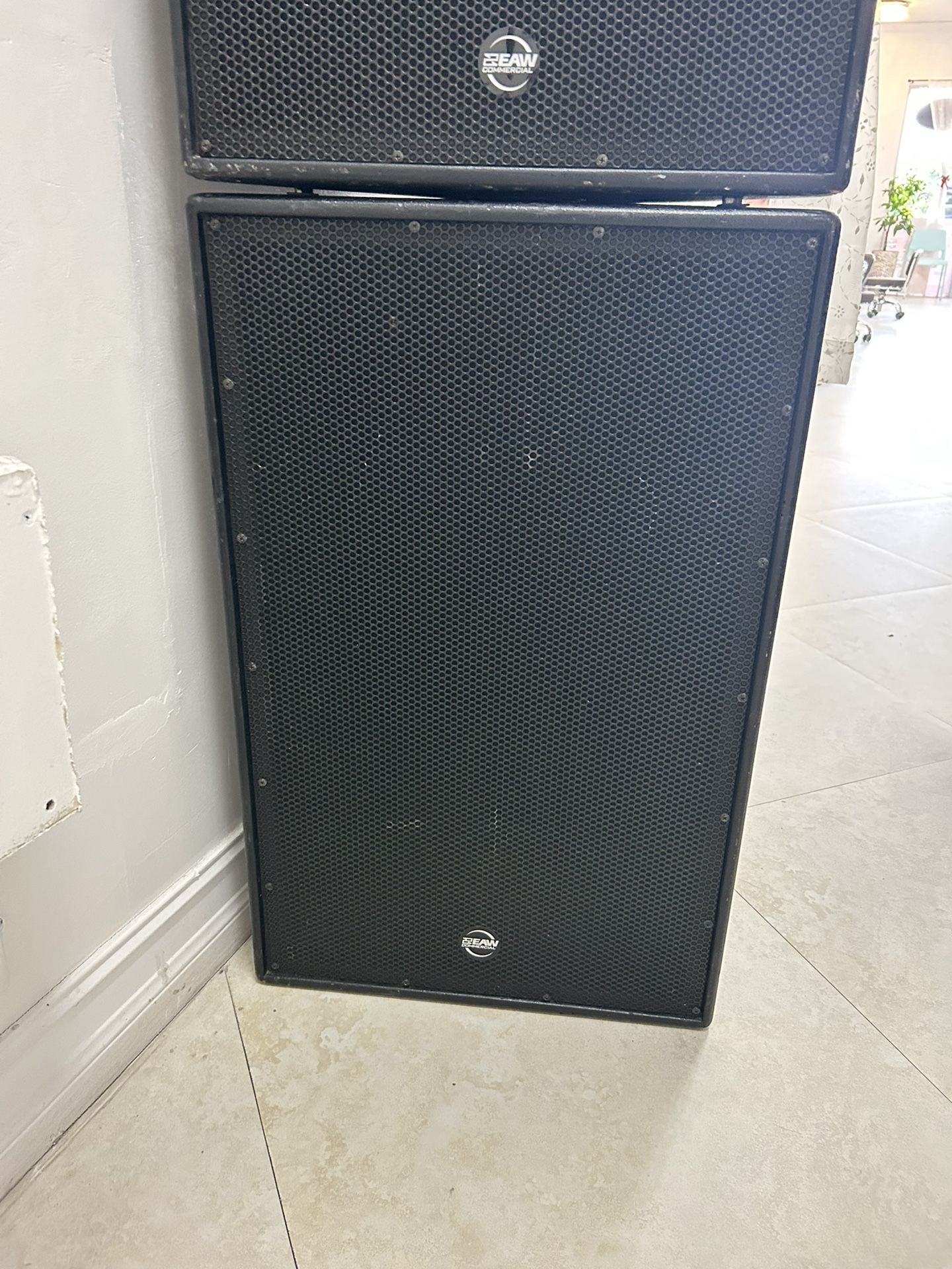 EAW Vr 51 Commercial Speakers