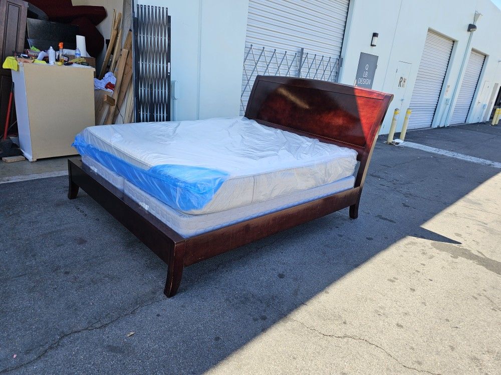 Cal King Bed And Mattress
