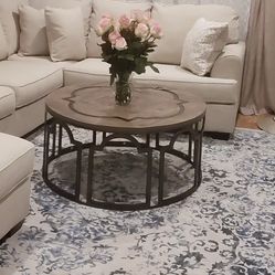 Modern round coffee Table