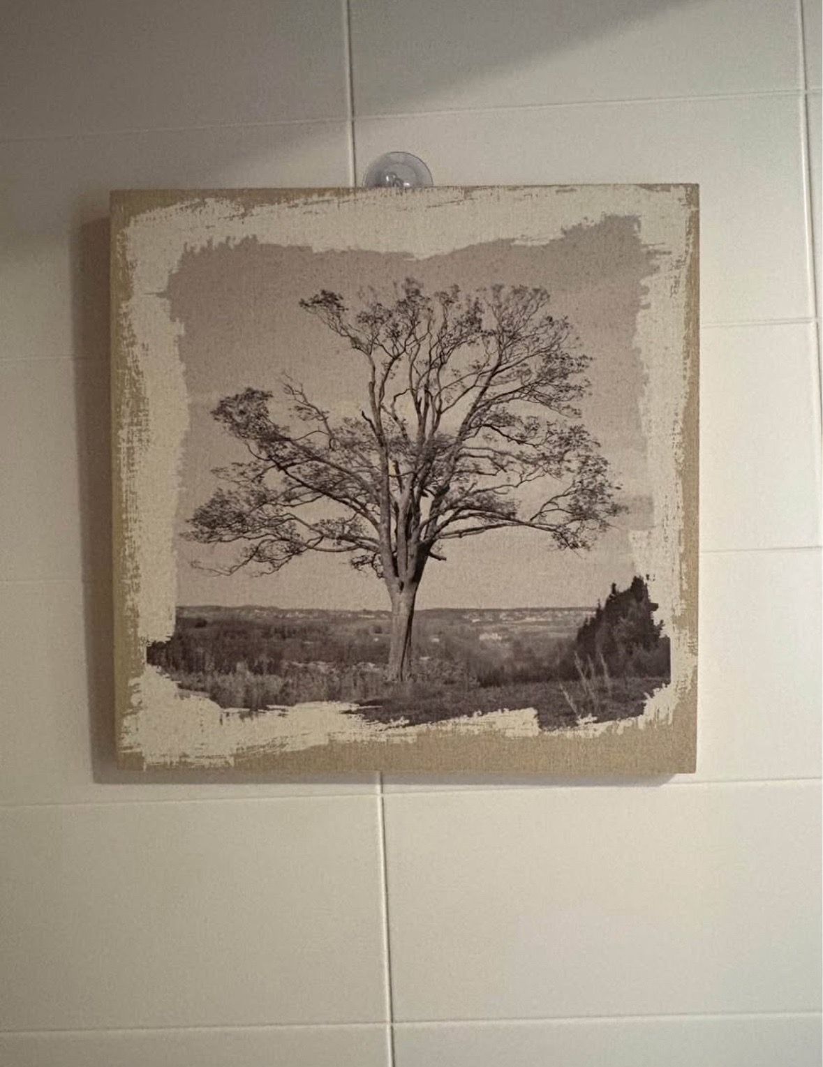 Tree print on canvas