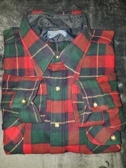 Pendleton mens xl button down plaid wool shirt