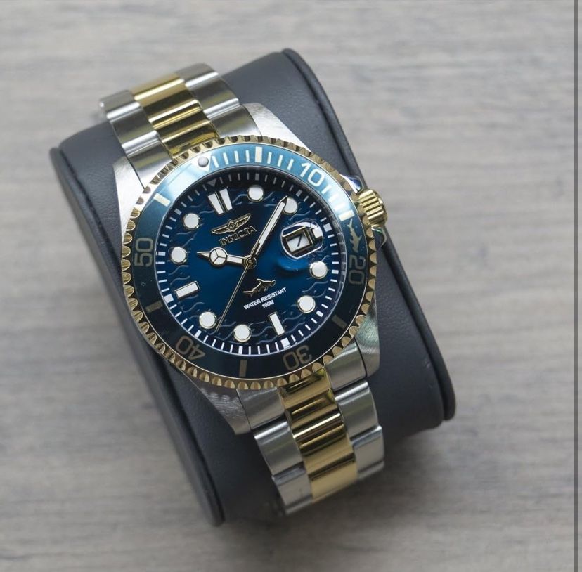 Brand New Invicta Pro Diver 30021 – Two‑Tone Silver/Gold & Blue Quartz – 43 mm
