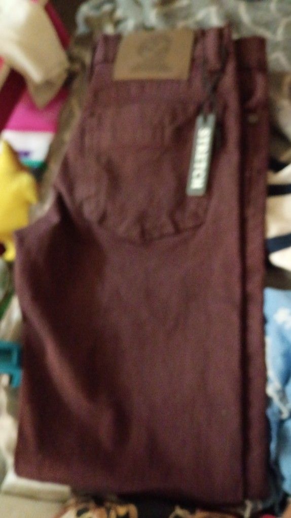 Size 14 Burgundy Skinny Jeans Brand New Unisex