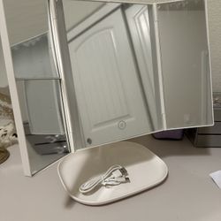 LED Makeup Mirror