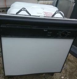 For sale dishwasher Whirlpool in good condition used