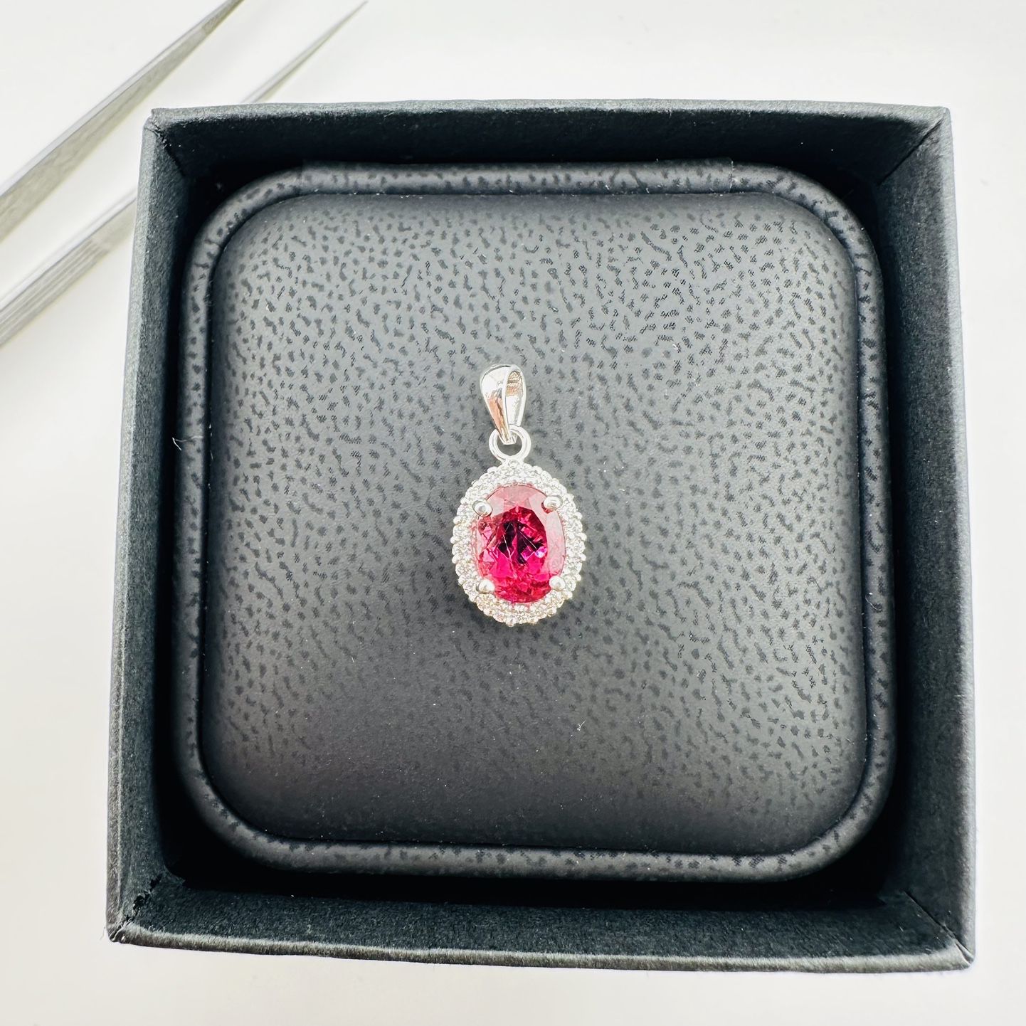 Red Ruby Pendant In White Gold 