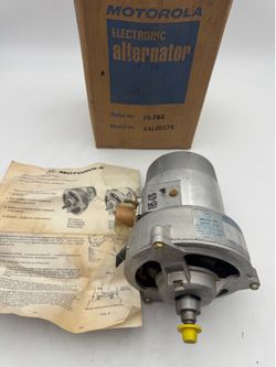 1(contact info removed) VOLKSWAGEN BEETLE KARMANN GHIA ALTERNATOR MOTOROLA 8AL2057K NOS