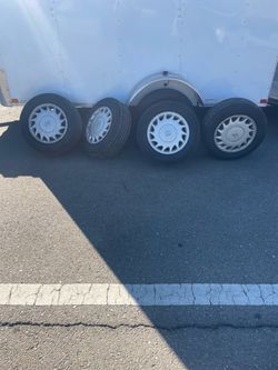 1990 Stock LS400 tires