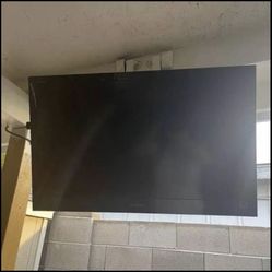 Sony Bravia Kdl-52w4100 52'' 1080p LCD HD TV *local Pickup Only*