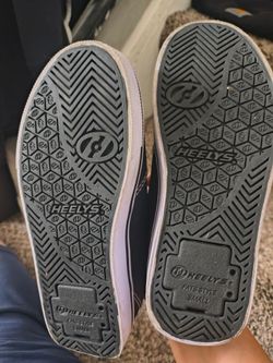 Shoes/Heelys