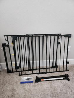 Baby Gates (2)