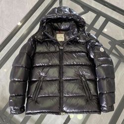 Designer Puffer