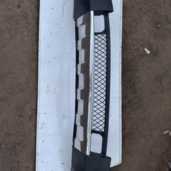 2011-2013 Jeep Grand Cherokee Lower Plastic Auto Parts 