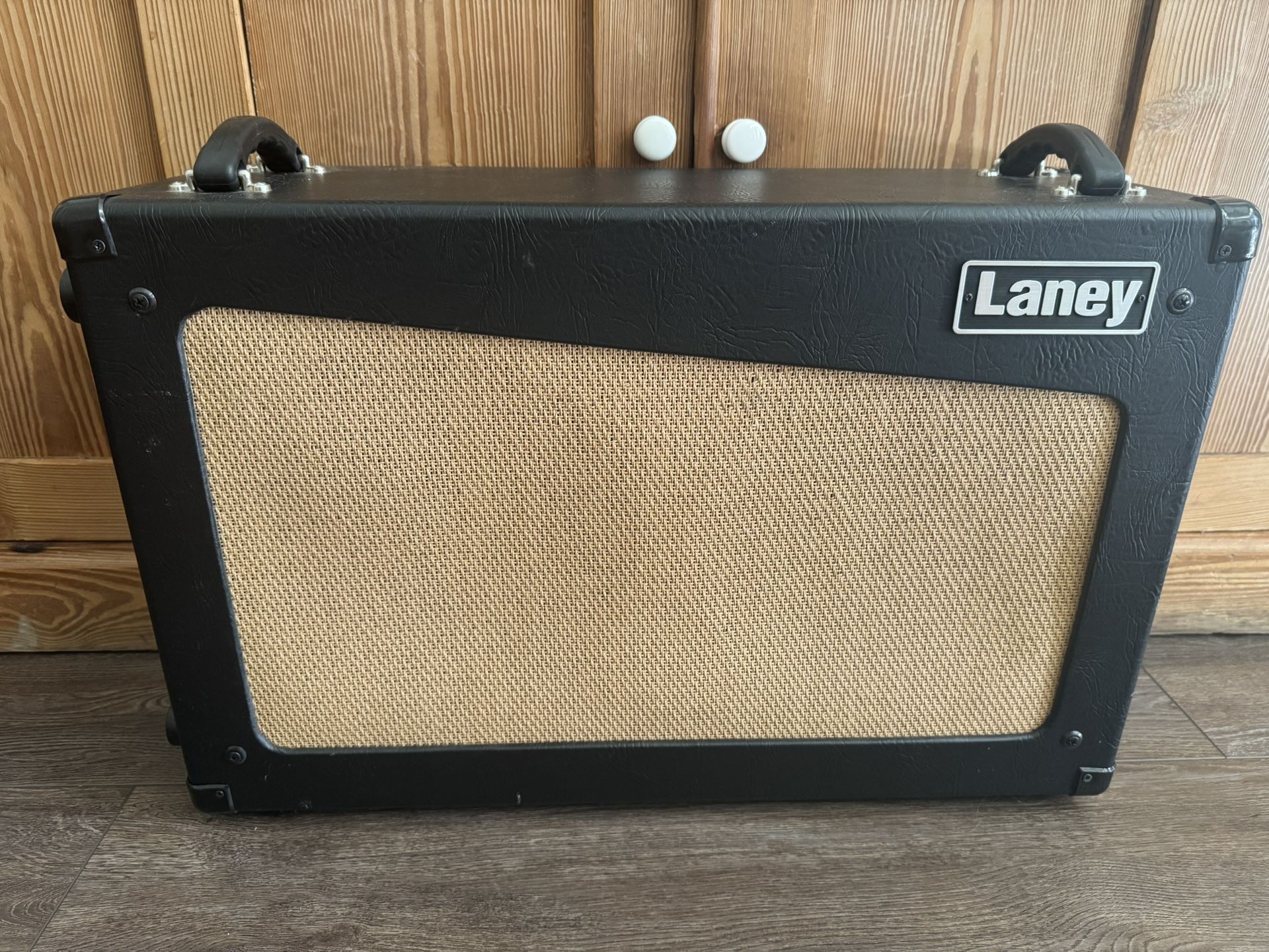 Laney Cub Cab 2x12