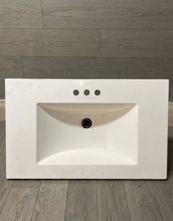 30” W x 18.5” H Sink