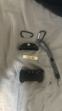 Airpods case( Xbox controller case)