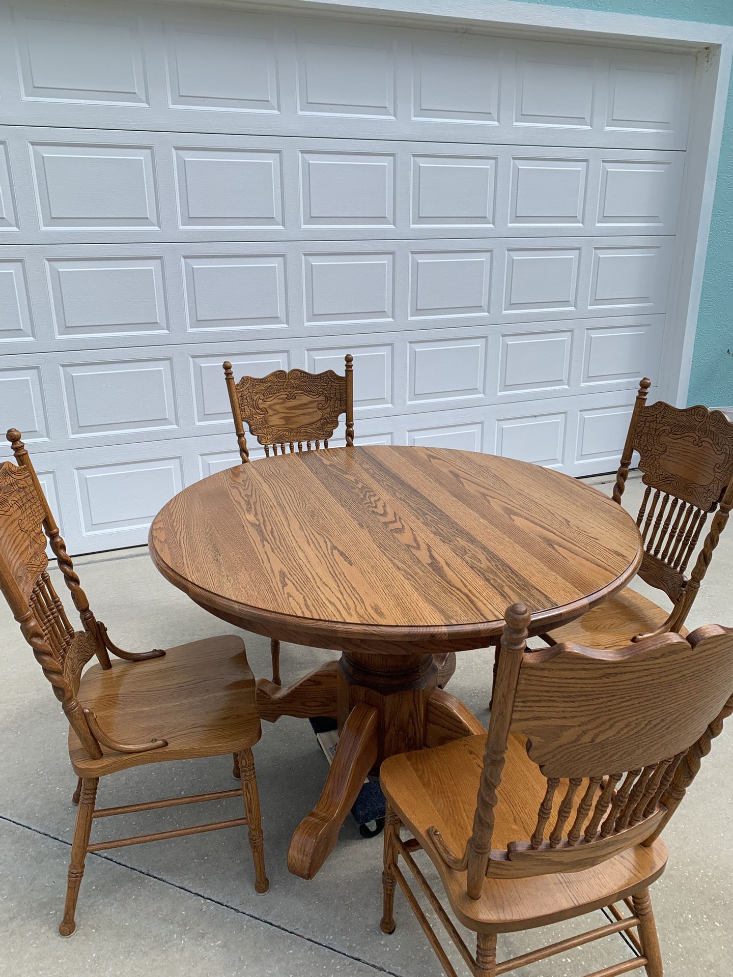 Oak Dining Table And Chairs