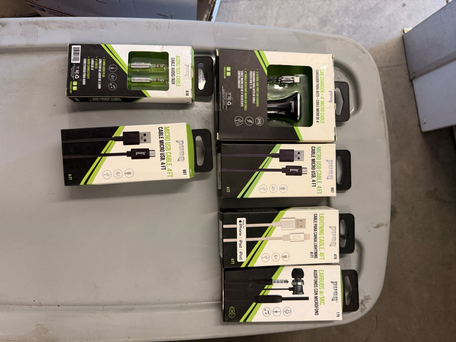 Pugs Chargers/earbuds