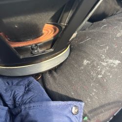 i Believe it is a 15 inch woofer 