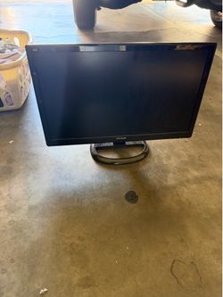 27 inch monitor with sound