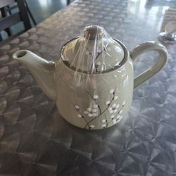 Ceramic Tea Pot