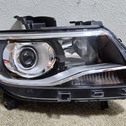 2015-2022 Chevrolet Colorado OEM Headlight Right RH Side Halogen Projector