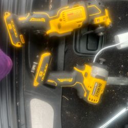 Dewalt Oscillating Saw And Impact Drill 