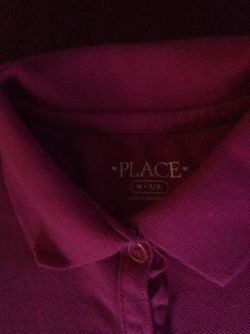 Girl shirt size m- 7/8