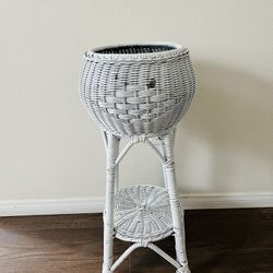 Vintage White Plant Floor Stand 27 Inch Tall